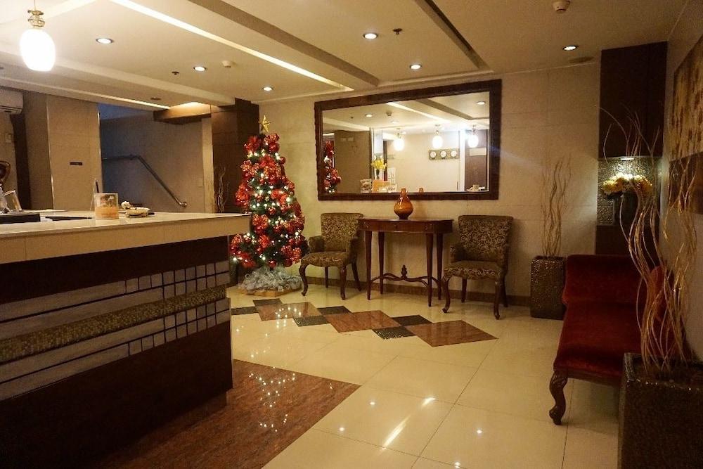 The Shila Philla Hotel Makati City Exterior photo